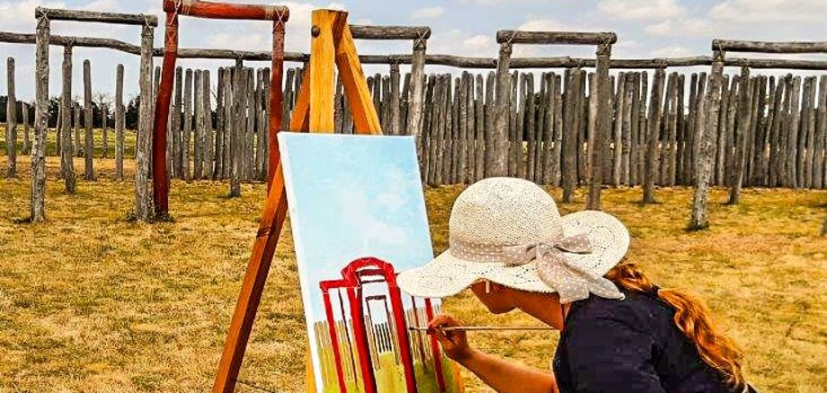 Open-air painting workshop at the Ring Shrine