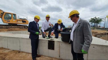 From left to right: Thomas Wünsch, State Secretary of the Saxony-Anhalt Ministry of Economic Affairs; Markus Bauer, District Administrator of Salzlandkreis; Dr Gunnar Schellenberger, State Secretary of Culture of Saxony-Anhalt; Prof. Dr Harald Meller, State Archaeologist of Saxony-Anhalt