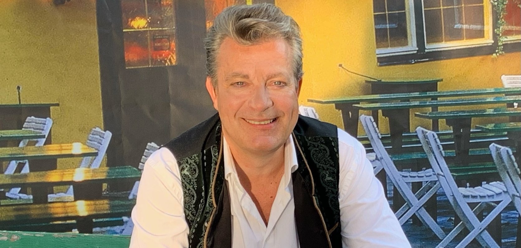 Liedernachmittag mit Alexander Klinger und Salonorchester im Salzlandmuseum Schönebeck Liedernachmittag mit Alexander Klinger und Salonorchester im Salzlandmuseum Schönebeck